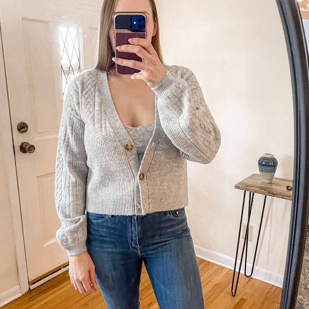 House Of Harlow Knit Cardigan Sweater Cami Set Grey